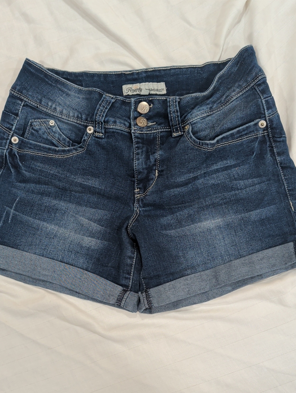 Royalty Sustainable WannaBettaBut Women's Shorts Size 4